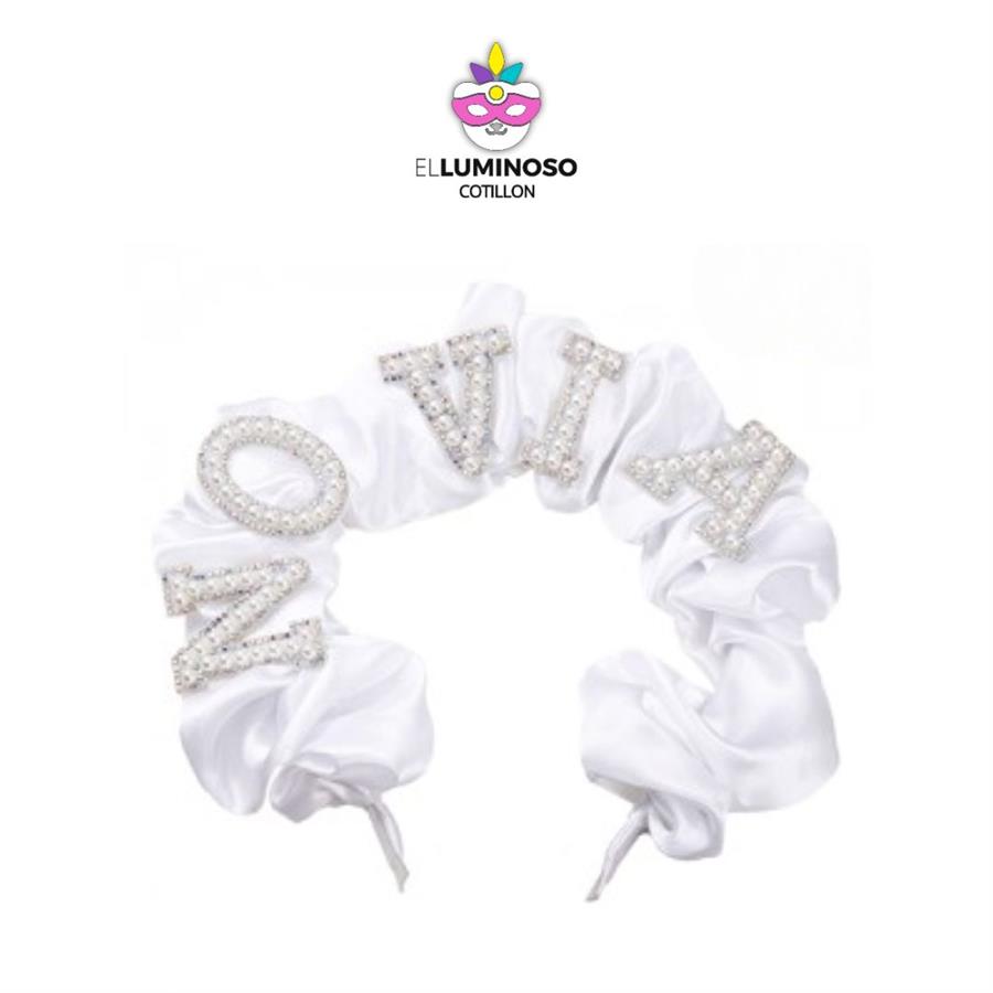 VINCHA NOVIA FLORES BLANCAS VI26